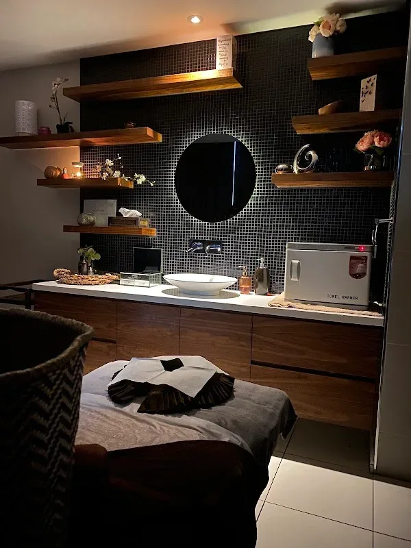 Laurel Beauty and Spa — Massage spa in Docklands